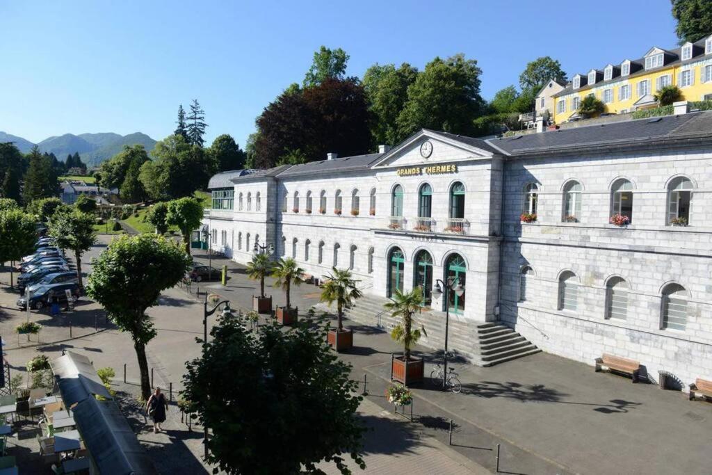 Le Petit St-Jean Apartman Bagnères-de-Bigorre Kültér fotó