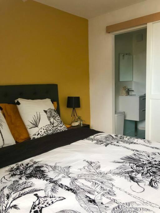 Le Petit St-Jean Apartman Bagnères-de-Bigorre Kültér fotó