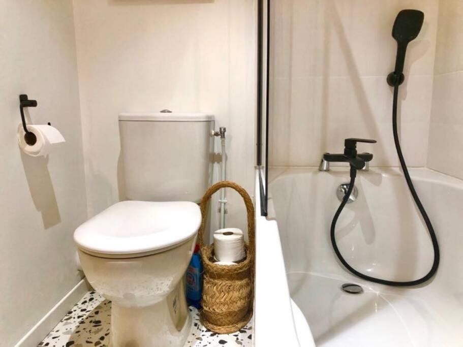 Le Petit St-Jean Apartman Bagnères-de-Bigorre Kültér fotó